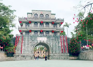 vietnam/southeast/landmark/youyi-pass