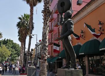 mexico/mexico-city/landmark/paseo-de-las-luminarias
