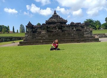 indonesia/java/landmark/sambisari-temple