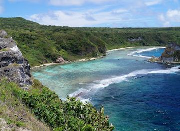 northern-mariana-islands/saipan/san-roque/landmark/bird-island-beach