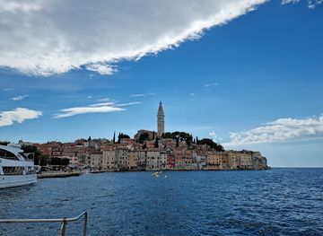 croatia/rovinj/landmark/rovinj-market