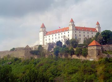 slovakia/novohrad/landmark/most-snp-ufo-tower