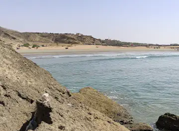 Kund Malir Beach Viewpoint
