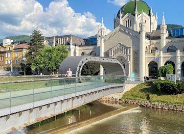 bosnia-and-herzegovina/sarajevo/landmark/festina-lente