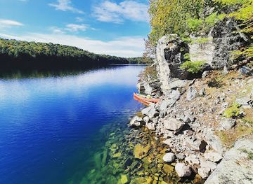 canada/haliburton-highlands/landmark/haliburton-forest-wolf-centre