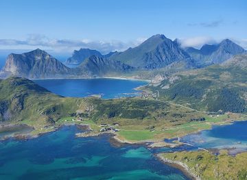 norway/lofoten-islands/landmark/trail-head-offersoykammen