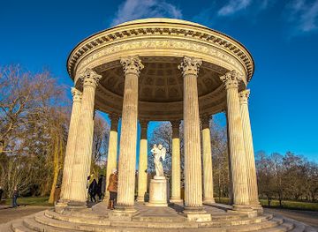 france/versailles/versailles-city-centre/landmark/temple-of-love