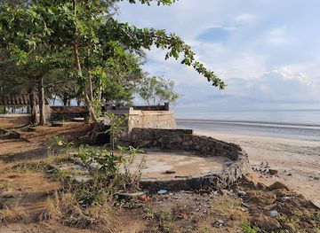 indonesia/bangka-belitung-islands/landmark/pasir-padi-beach