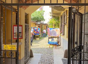 italy/milan/navigli/landmark/palazzo-galloni