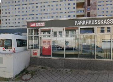 germany/erfurt/landmark/skulptur
