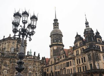 germany/dresden/landmark/hausmannsturm-dresden