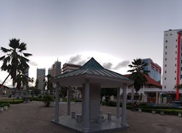 tanzania/dar-es-salaam/landmark/sokoine-drive-park-nbc