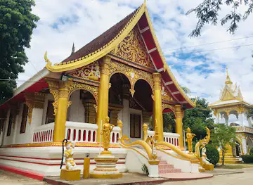 Wat Sainyaphum