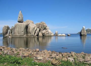 tanzania/mwanza/landmark/bismarck-rock