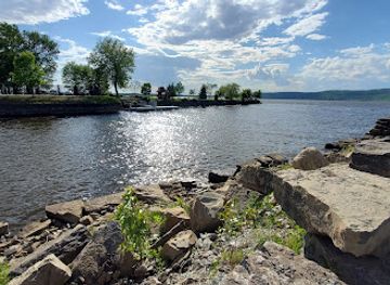 canada/lanaudiere/landmark/phare-de-grenville