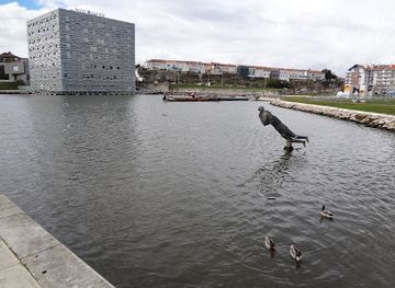 portugal/aveiro/landmark/estatua-maria-da-fonte