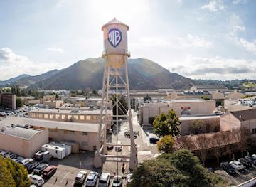 california/burbank/landmark/warner-bros-water-tower