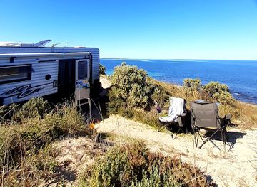 australia/eyre-peninsula/landmark/moonlight-bay
