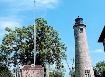 wisconsin/kenosha/landmark/simmons-island-beach