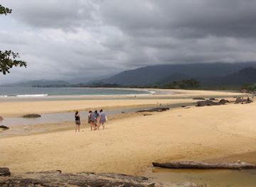 sierra-leone/port-loko-district/landmark/bureh-beach