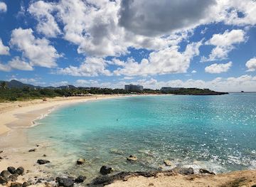 sint-maarten/little-bay/landmark/mullet-bay