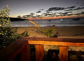 anguilla/blowing-point/landmark/barrel-stay-beach-front-restaurant