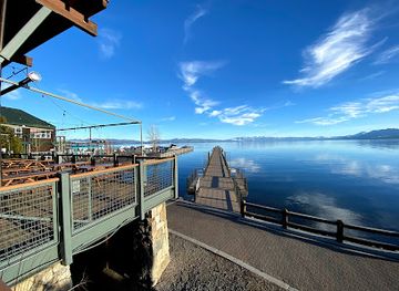 california/tahoe-city/landmark/za-s-lakefront