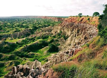 angola/uige/landmark/viewpoint-of-the-moon