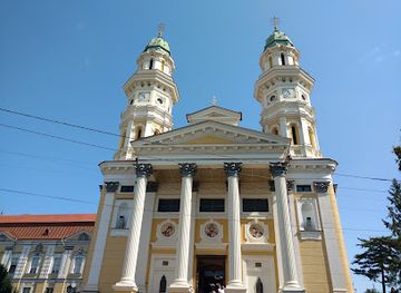 ukraine/uzhhorod/landmark/uzhnu-botanical-garden