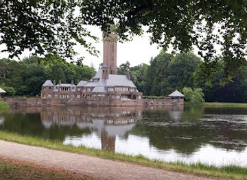 netherlands/hoge-veluwe-national-park/landmark/country-residence-museum-jachthuis-sint-hubertus