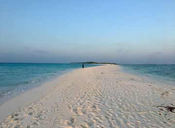 maldives/meemu-atoll/landmark/long-beach-dhigurashu-thun-di