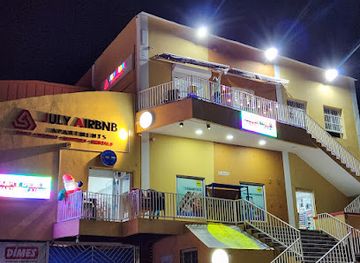 sint-maarten/philipsburg-boardwalk/landmark/july-airbnb