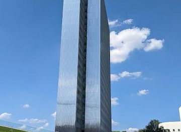 germany/ruhr/landmark/dreischeibenhaus