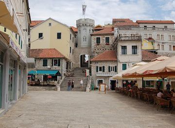 montenegro/old-herzegovina/landmark/old-town