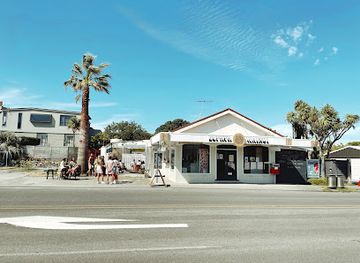 new-zealand/gisborne/landmark/zephyr-wainui