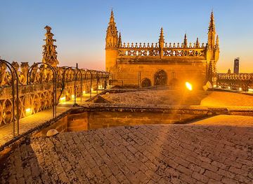 spain/seville/landmark/puerta-de-la-asuncion