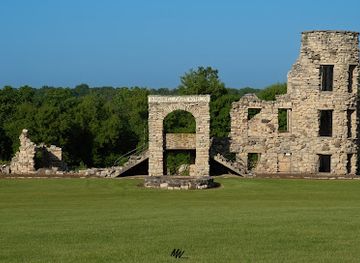 wisconsin/blue-hills/landmark/manitowoc-county-cherney-maribel-caves-park