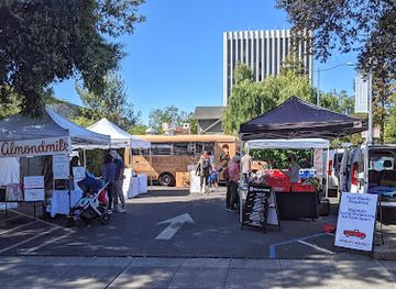 california/palo-alto/landmark/downtown-palo-alto-farmers-market