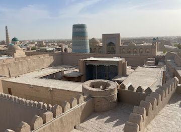 uzbekistan/khorezm-region/landmark/kuhna-ark