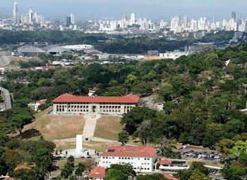 panama/central-panama/landmark/edificio-de-la-administracion-del-canal-de-panama