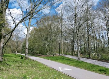 luxembourg/luxembourg-city/kirchberg/landmark/parc-reimerwee