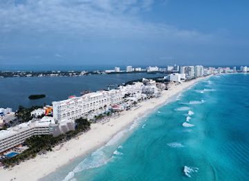 mexico/cancun/zona-hotelera/landmark/zona-hotelera-cancun