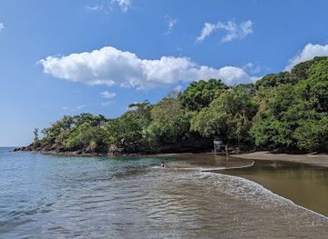 saint-vincent-and-the-grenadines/chateaubelair/landmark/questelles-beach