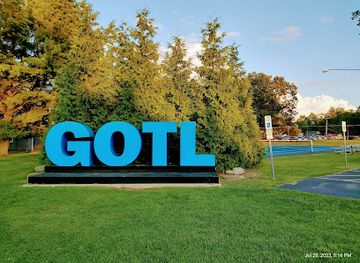 ohio/geneva-on-the-lake/landmark/geneva-on-the-lake-visitors-bureau