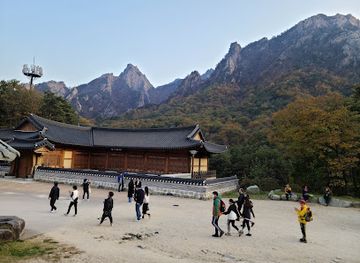 south-korea/seoraksan-national-park/landmark/biseondae-peak