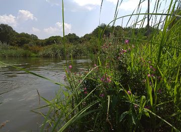 ukraine/seversky-donets-river/landmark/sivers-kyi-donets-donbas-channel