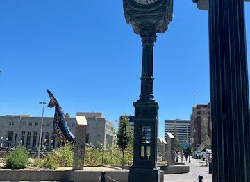 nevada/reno/landmark/historic-street-clock-of-reno