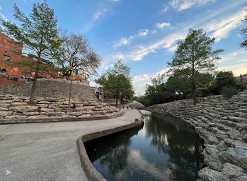 texas/fort-worth/landmark/fort-worth-stockyards-river-walk