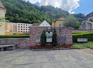 liechtenstein/schellenberg/landmark/seinem-grossen-sohne