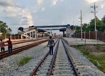 bangladesh/comilla/landmark/moynamoti-rail-station